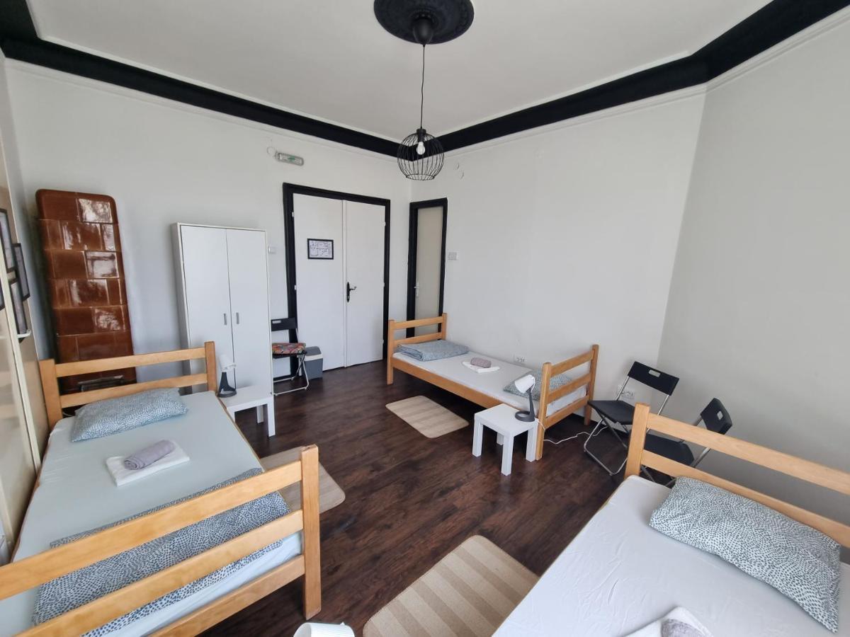 Downtown Belgrade Hostel And Apartments Екстер'єр фото