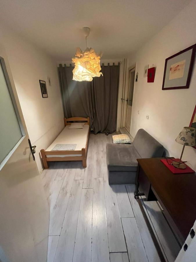 Downtown Belgrade Hostel And Apartments Екстер'єр фото